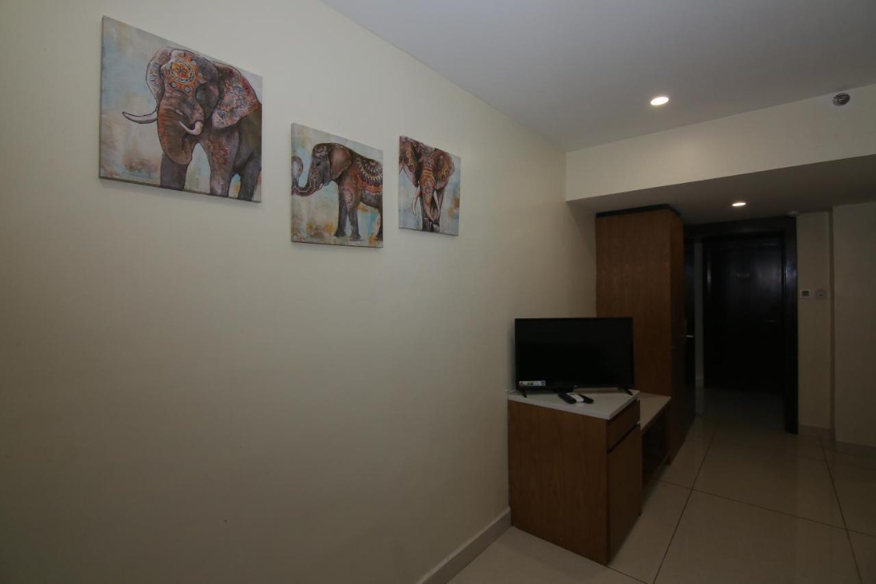 Sri Sri Sri Hotel Khammam Εξωτερικό φωτογραφία